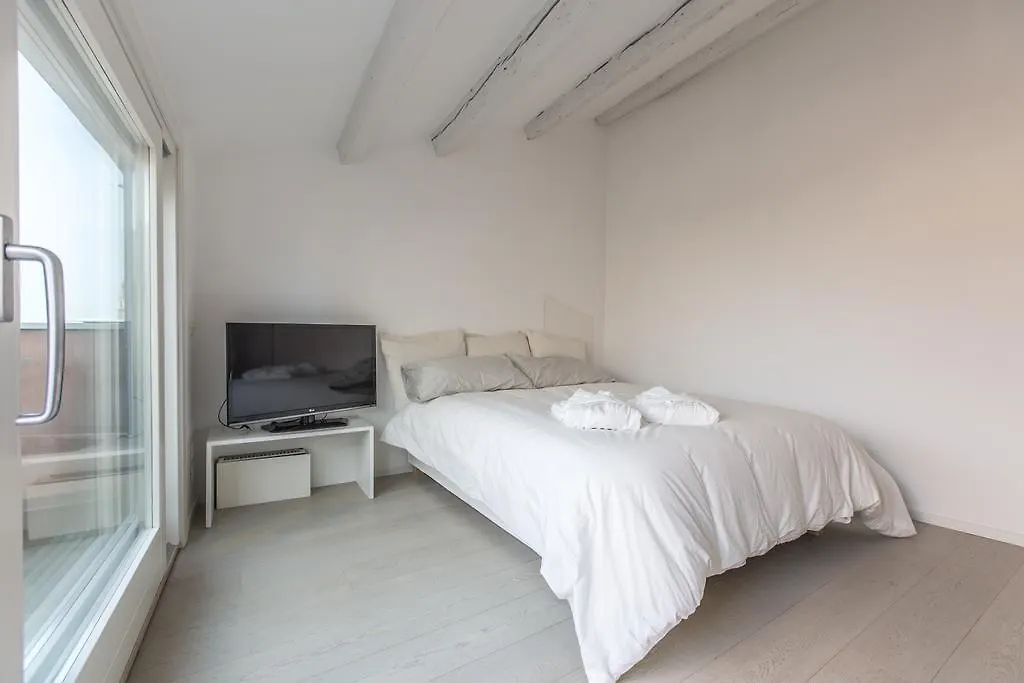San Lorenzo Luxury Penthouse Apartment Venice Italy