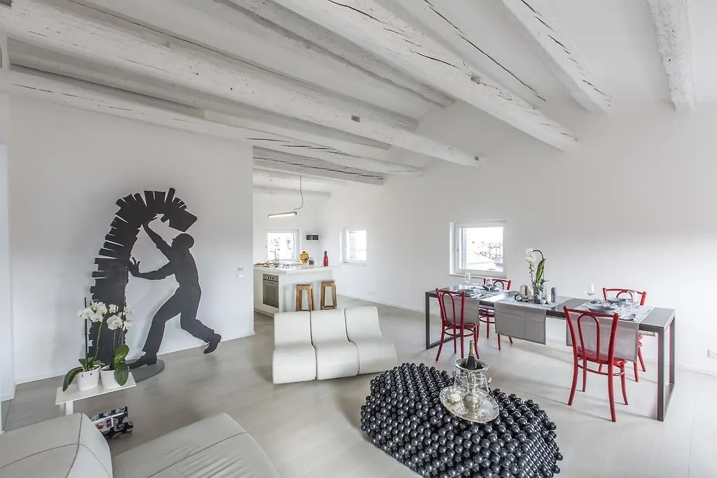 San Lorenzo Luxury Penthouse Apartment Venice 0*,  Italy